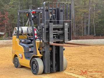 Main image Caterpillar 2C6000